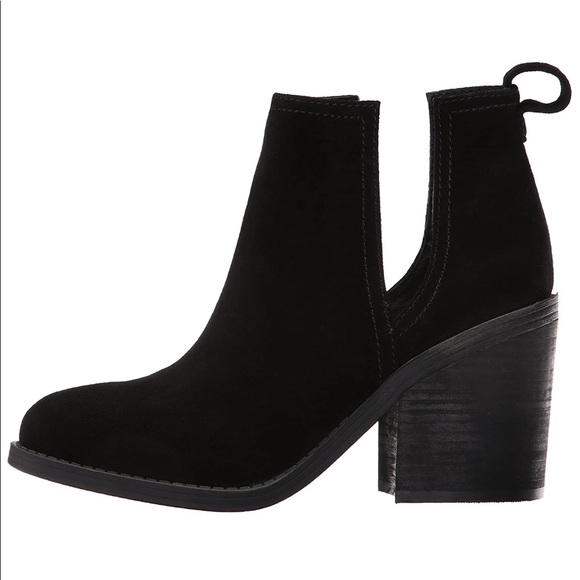 Steve Madden Sharini Bootie